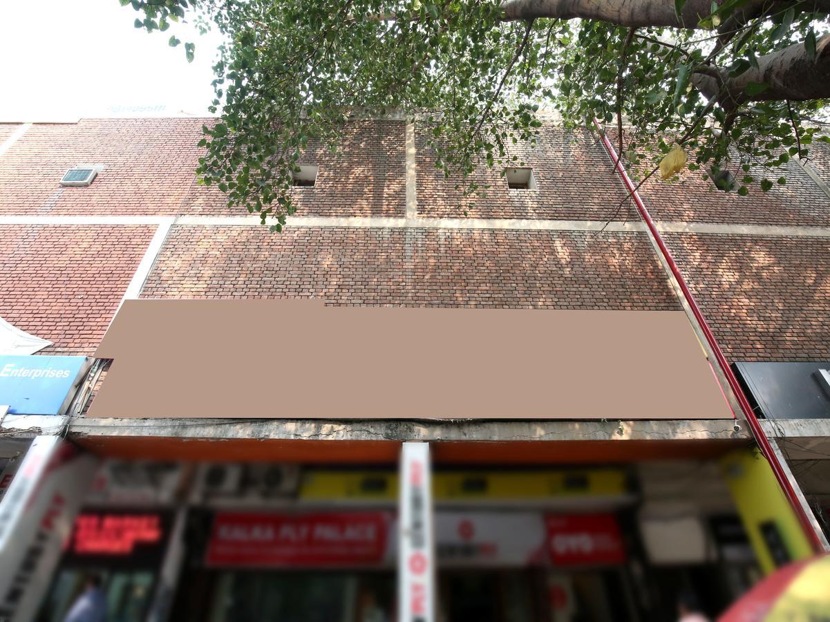 首都o 9822七号酒店 Chandīgarh 外观 照片